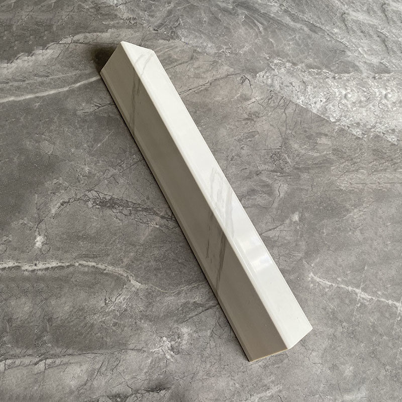 Οι UV ανθεκτικές φρουρές γωνιών τοίχων PVC 0.6mm1.5mm χρωματίζουν το σταύλο